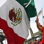 Formel 1 - tilskuer flager til Mexicos gp