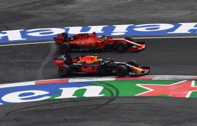 formel 1 spa - ferrari og redbull på siden af hinanden