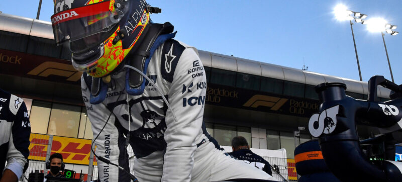Formel 1 - Abu Dhabis Grand Prix kører på vej ud af bil