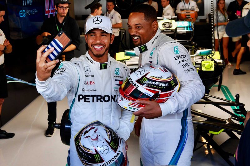 Formel 1 Abu Dhabi - selfie med lews hamilton