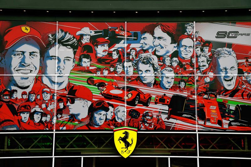 monza banen - plakat med ferrari