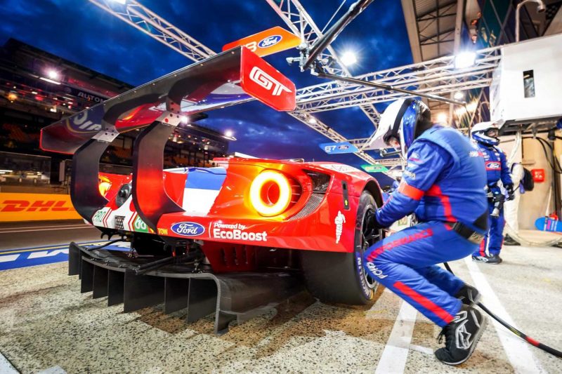 le mans - pit stop