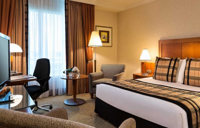 formel 1 spa - hotel crown plaza brussels værelse
