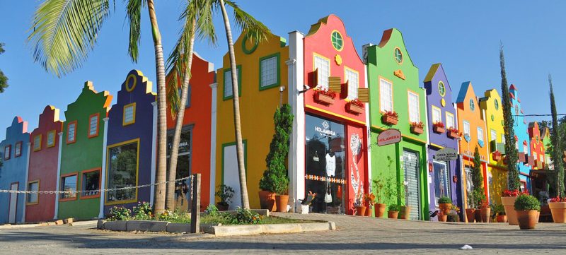 formel 1 brasilien - farverige huse i sao paulo