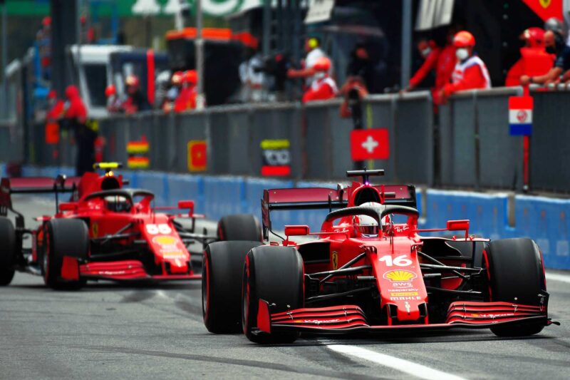 Formel 1 - to Ferrari racere