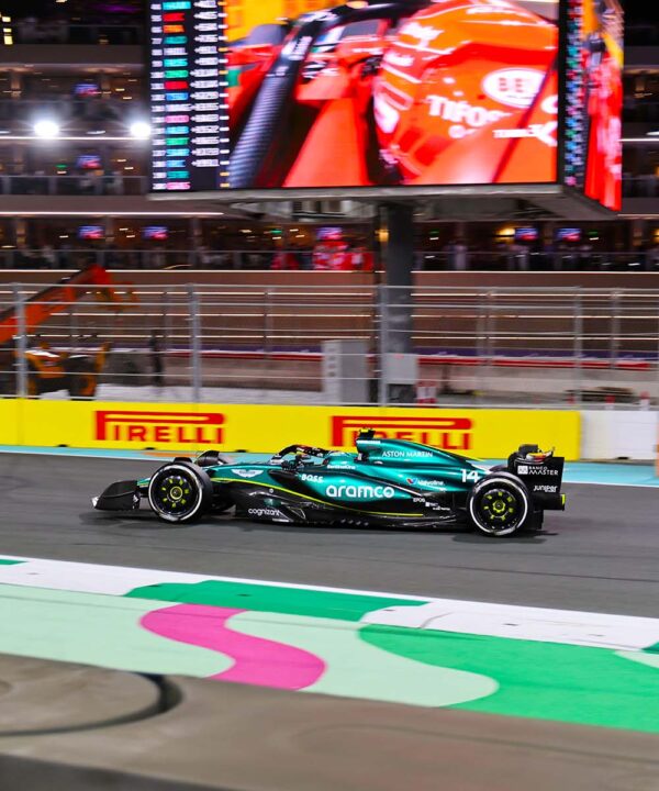 Saudi Arabiens Grand Prix - Oplev Jeddah Circuit Live