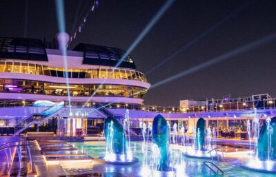 Bo på krydstogt skib under Abu Dhabis grand Prix